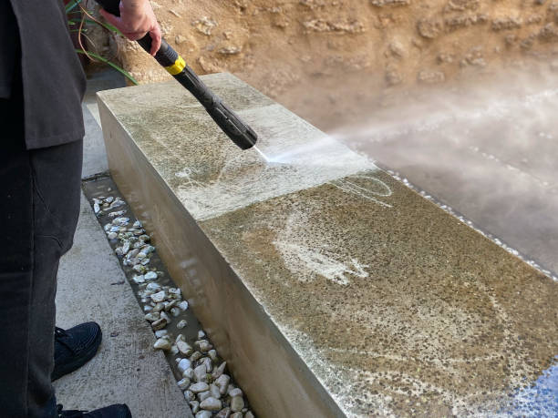 Best Commercial Pressure Washing  in Ashland, OH