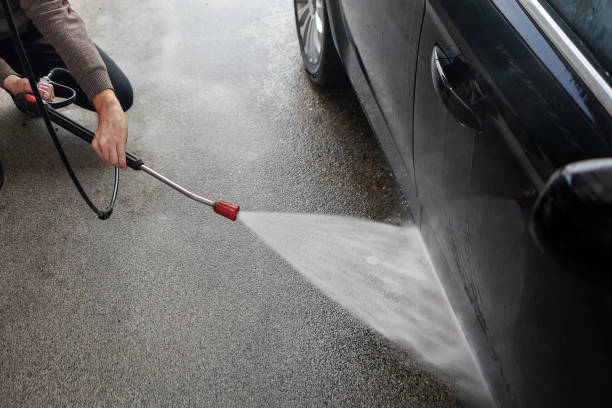 Best Pressure Washing Driveway  in Ashland, OH